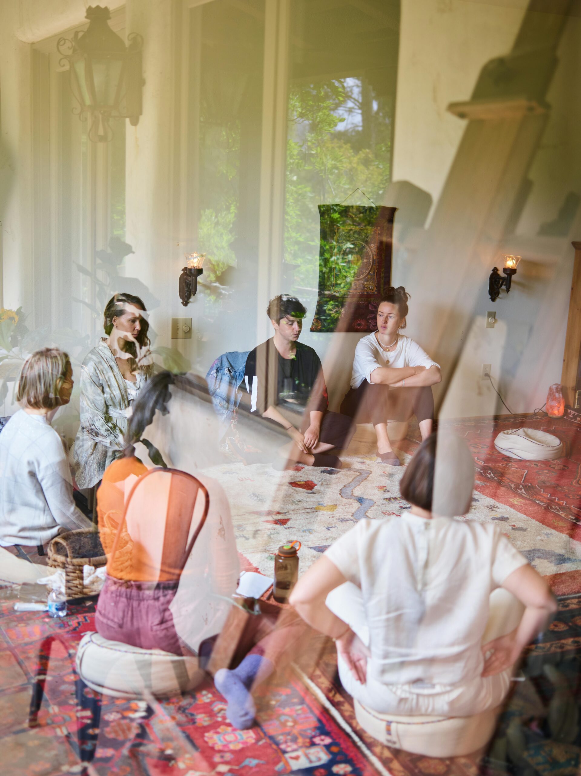 Group therapy session at Tides Mental Health in Chicago