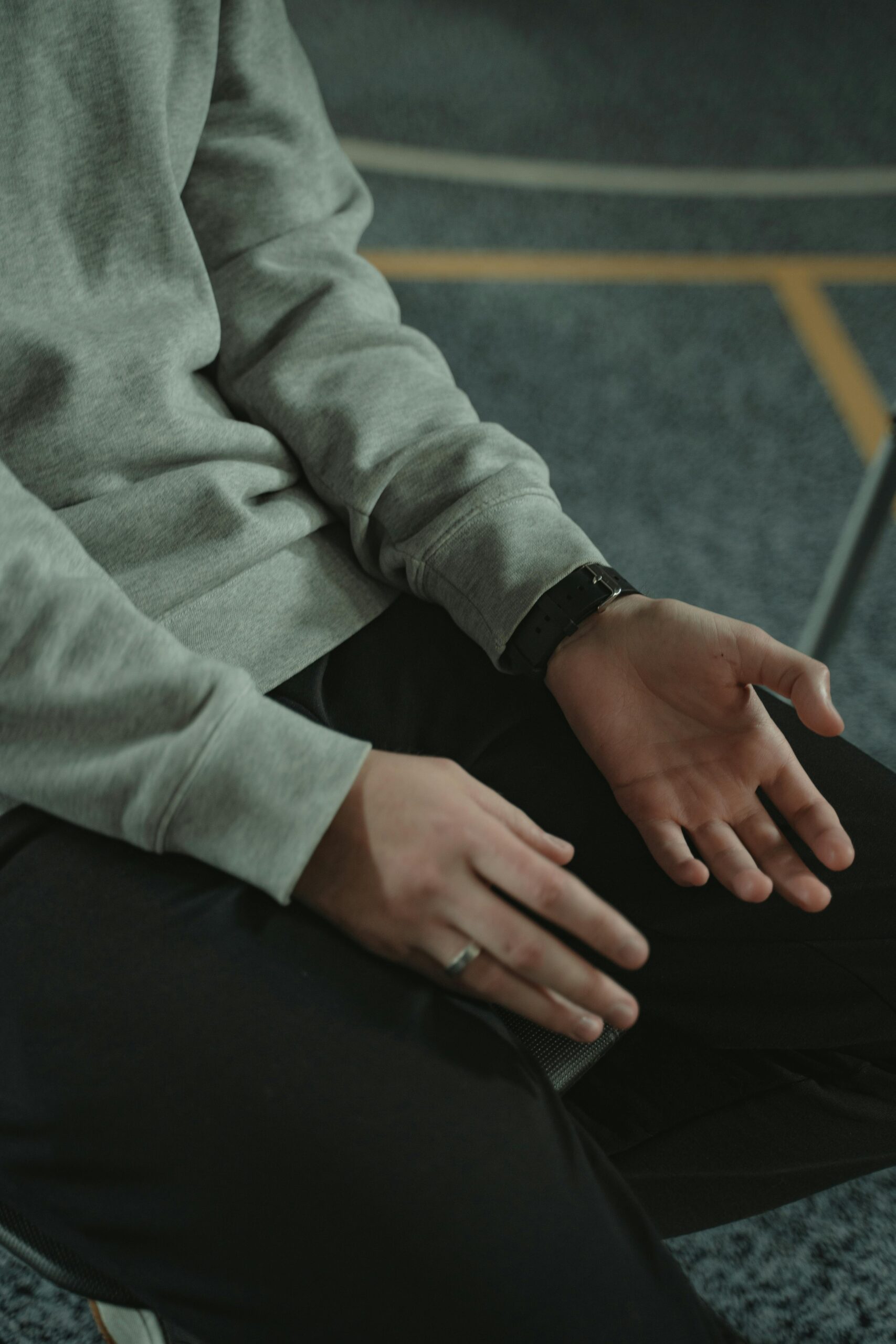 Somatic therapy session at Tides Mental Health in Chicago integrating mind and body healing